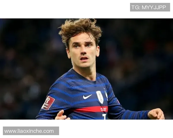 格列兹曼场内举动引发球迷热议 不满声音四起事件背后深层原因揭秘 格列兹曼场内举动引发球迷热议 不满声音四起事件背后深层原因揭秘